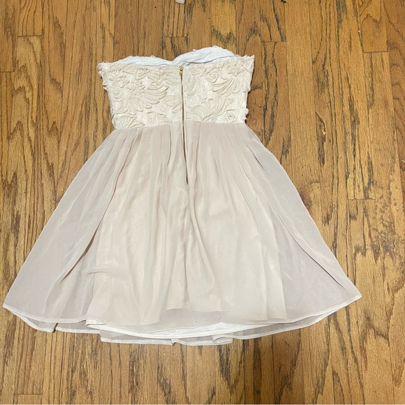 Elise Ryan Beautiful Cotton Fit n Flare Floral Detail MIDI Dress - Picture 7 of 12